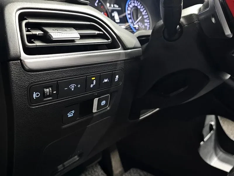 Hyundai Palisade 2.2 CRDI 4WD, снимка 13 - Автомобили и джипове - 54676747