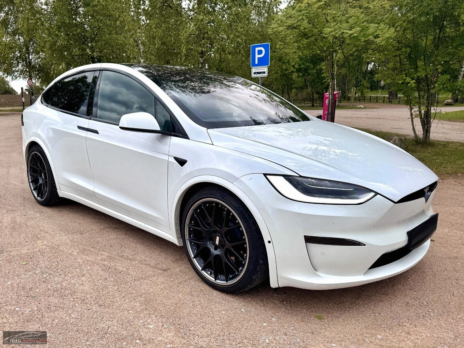 Tesla Model X PLAID/1020HP/TRI-MOTORS/6SEATS/360/623v - изображение 3