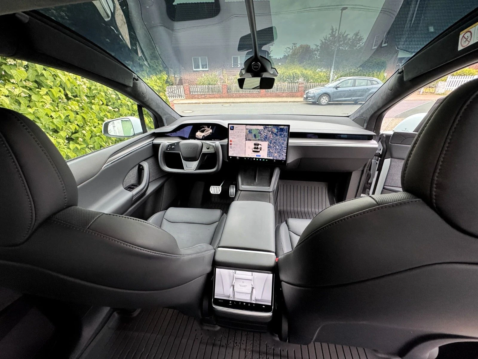 Tesla Model X PLAID/1020HP/TRI-MOTORS/6SEATS/360/623v - изображение 8