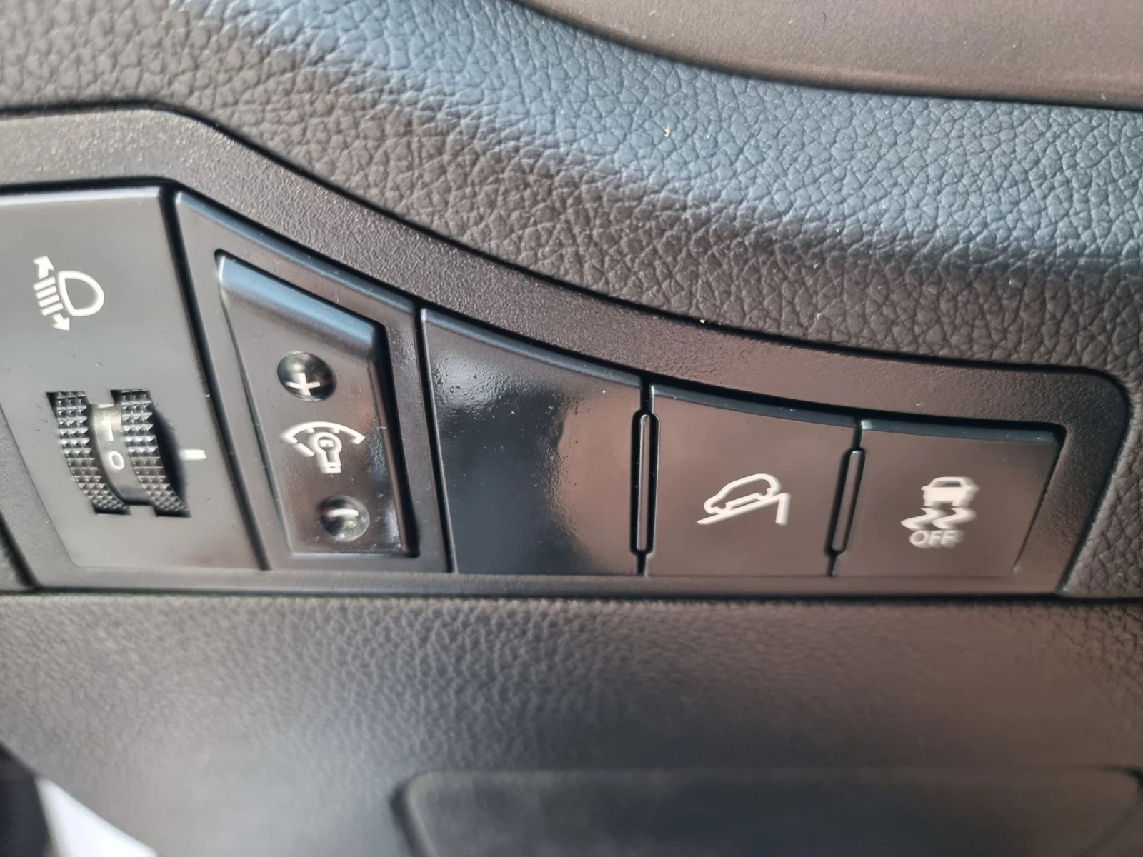 Kia Sportage 1, 7crdi - изображение 9
