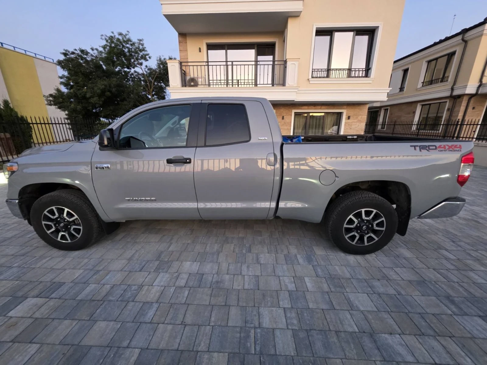 Toyota Tundra 5.7, TRD 4x4, , N1, ФЕЙСЛИФТ!!! - изображение 5