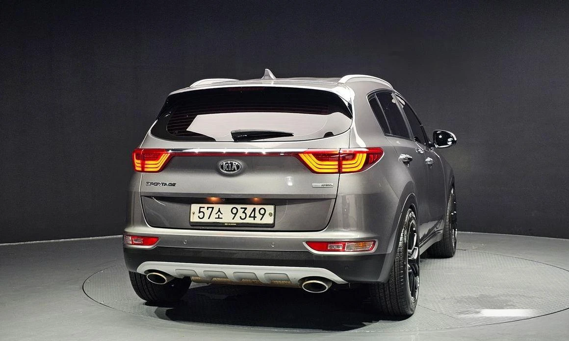 Kia Sportage Diesel 2WD Noblesse  * НАЙ-ДОБРА ЦЕНА В БЪЛГАРИЯ*  - изображение 4