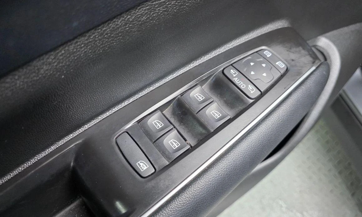 Renault Koleos 2.0 LPe LE 2WD  * -   *  | Mobile.bg   12