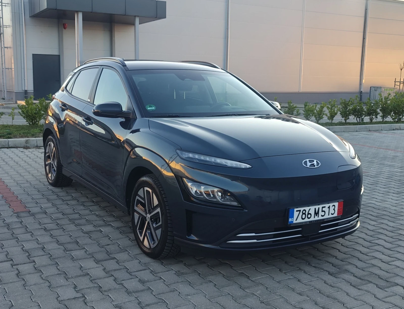 Hyundai Kona Prime/64kwh/HUD/Термопомпа/Сервизна книжка - изображение 3