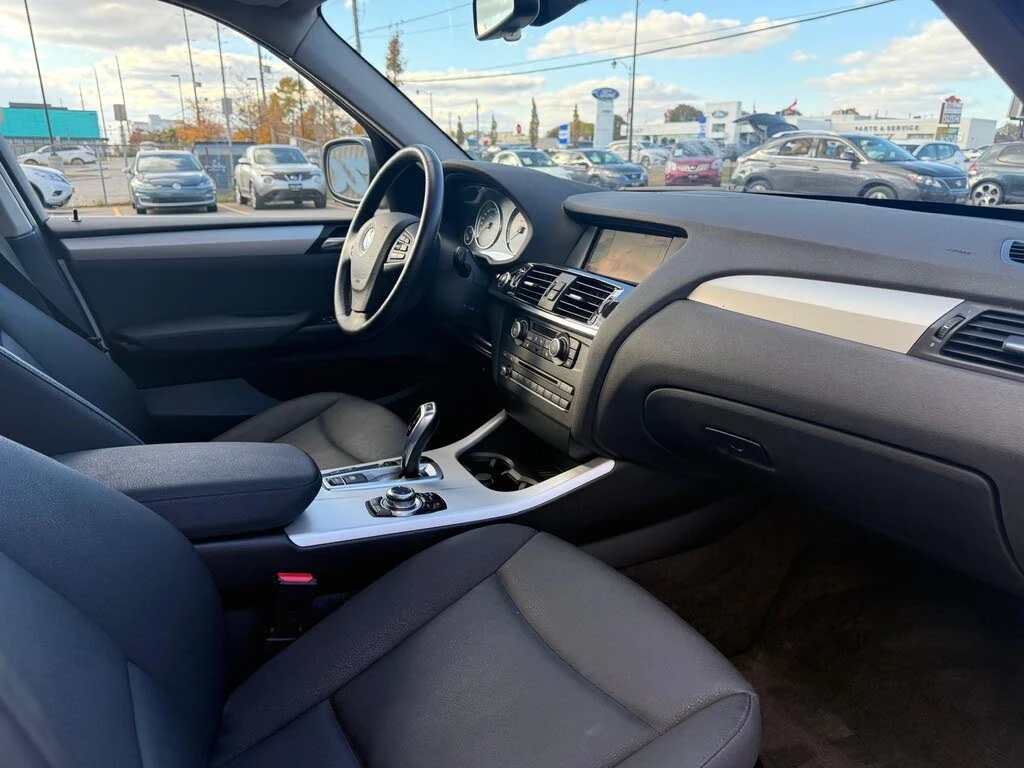 BMW X1 xDrive28i* Автокредит* (Цена до БГ) - изображение 10