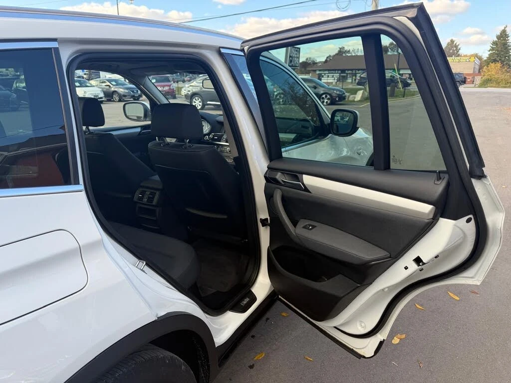 BMW X1 xDrive28i* ����������* (���� �� ��) | Mobile.bg � ����������� 14