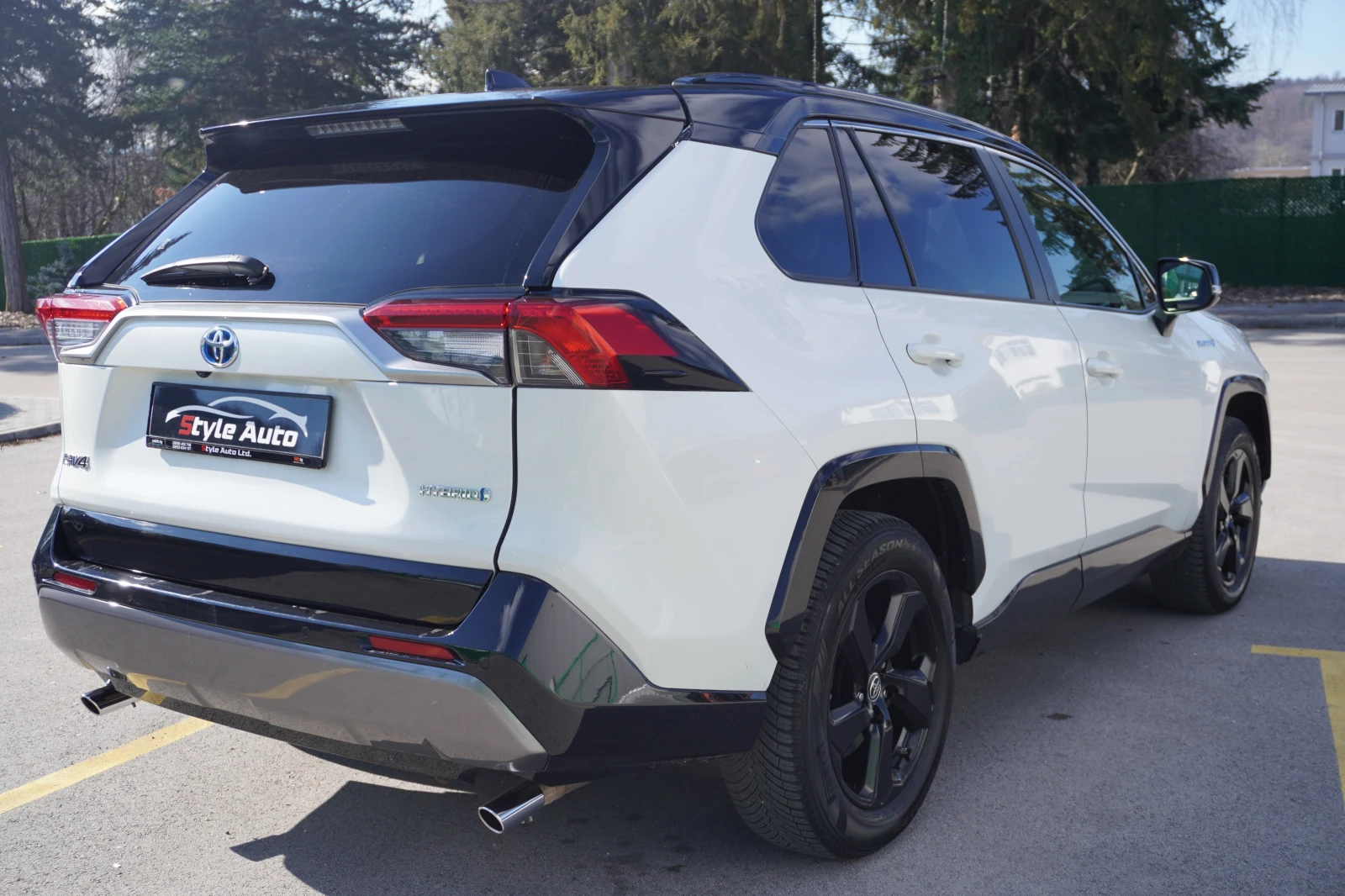 Toyota Rav4 2.5i Hybrid AWD-i Exclusive/БЯЛА ПЕРЛА - изображение 5