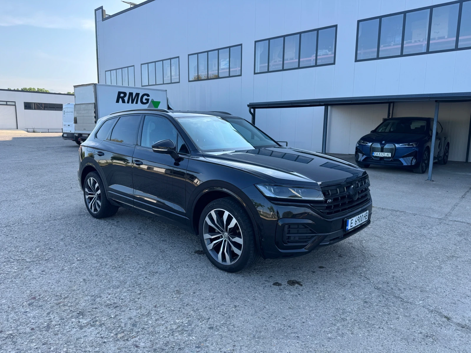 VW Touareg R line