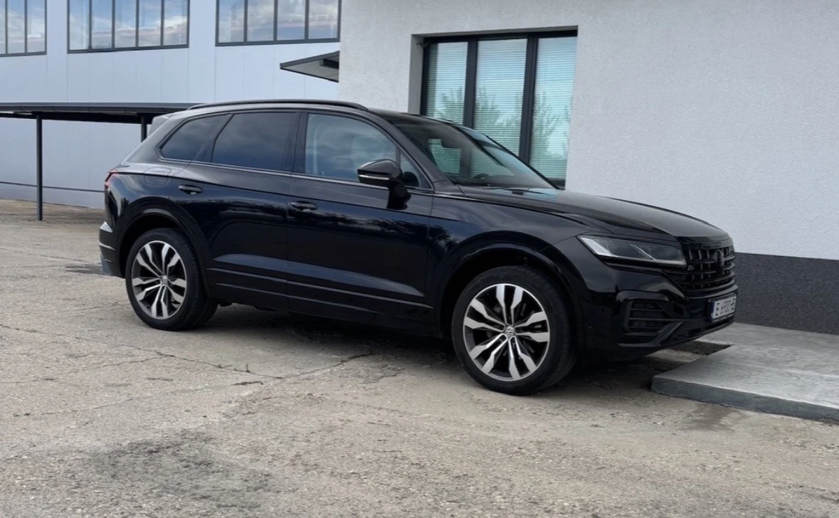 VW Touareg R line, снимка 13 - Автомобили и джипове - 54526769