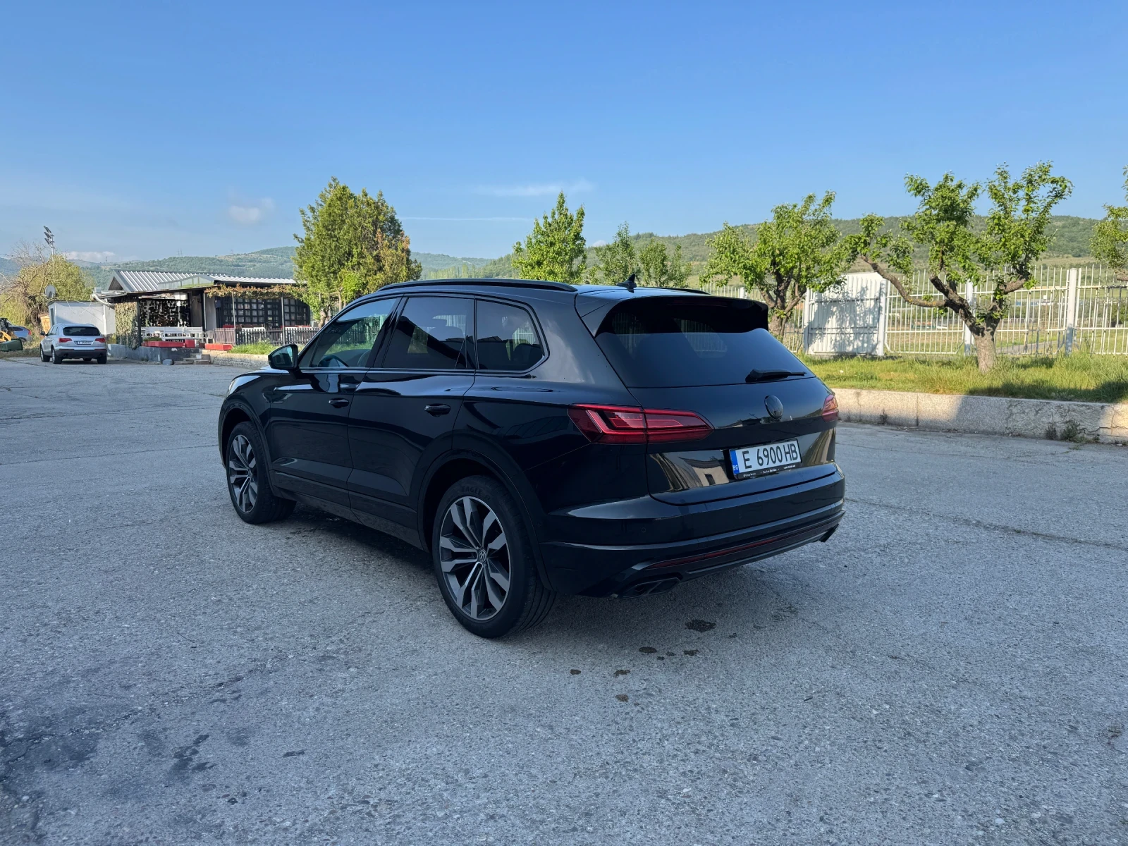 VW Touareg R line, снимка 12 - Автомобили и джипове - 54526769