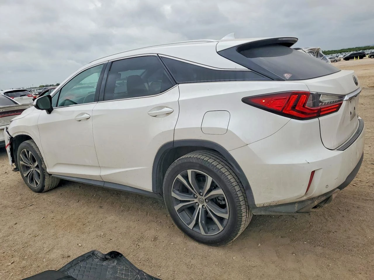 Lexus RX 350 3.5l Base, снимка 2 - Автомобили и джипове - 54731017