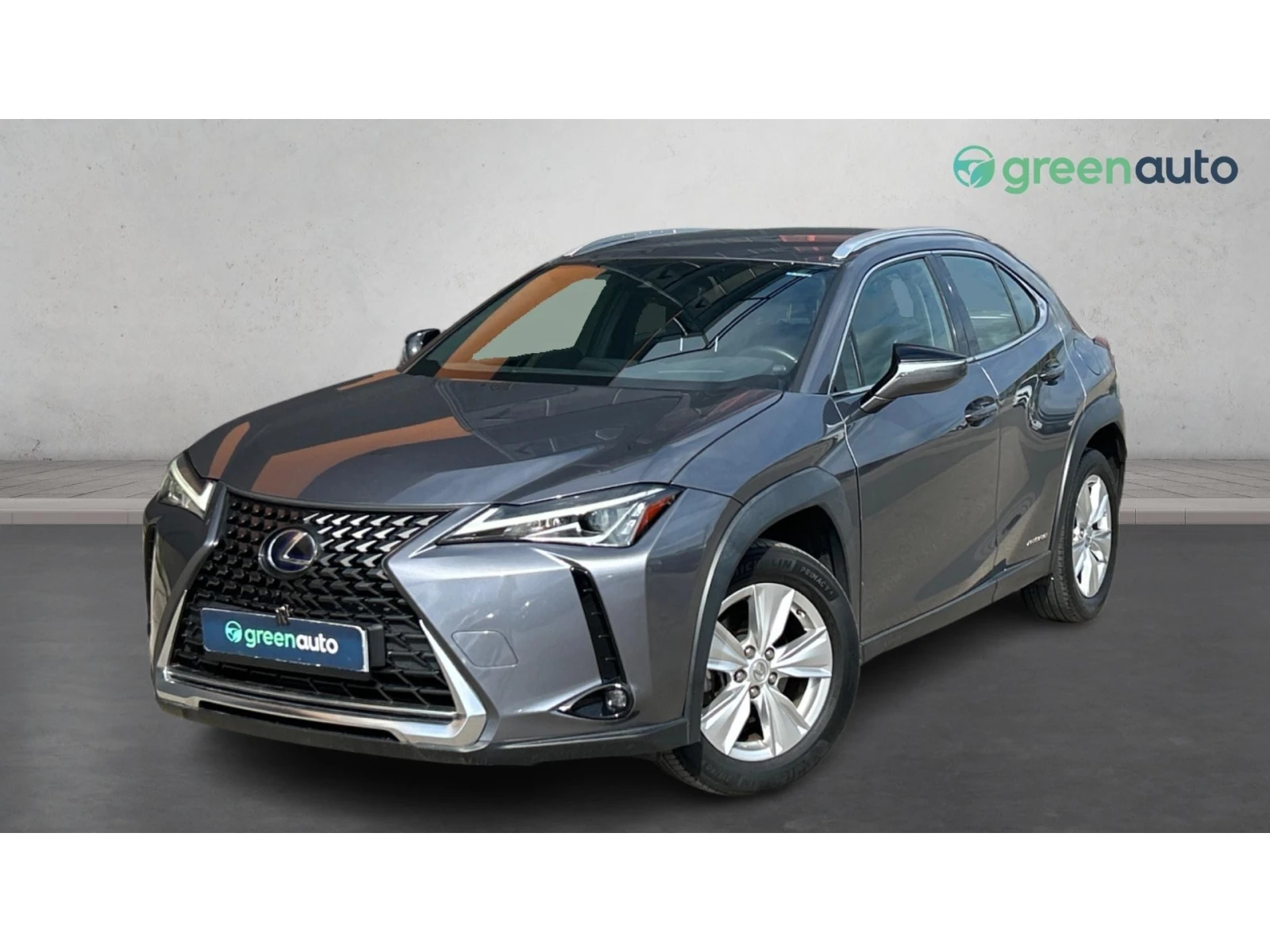 Lexus UX 250h Месечна вноска от 388  