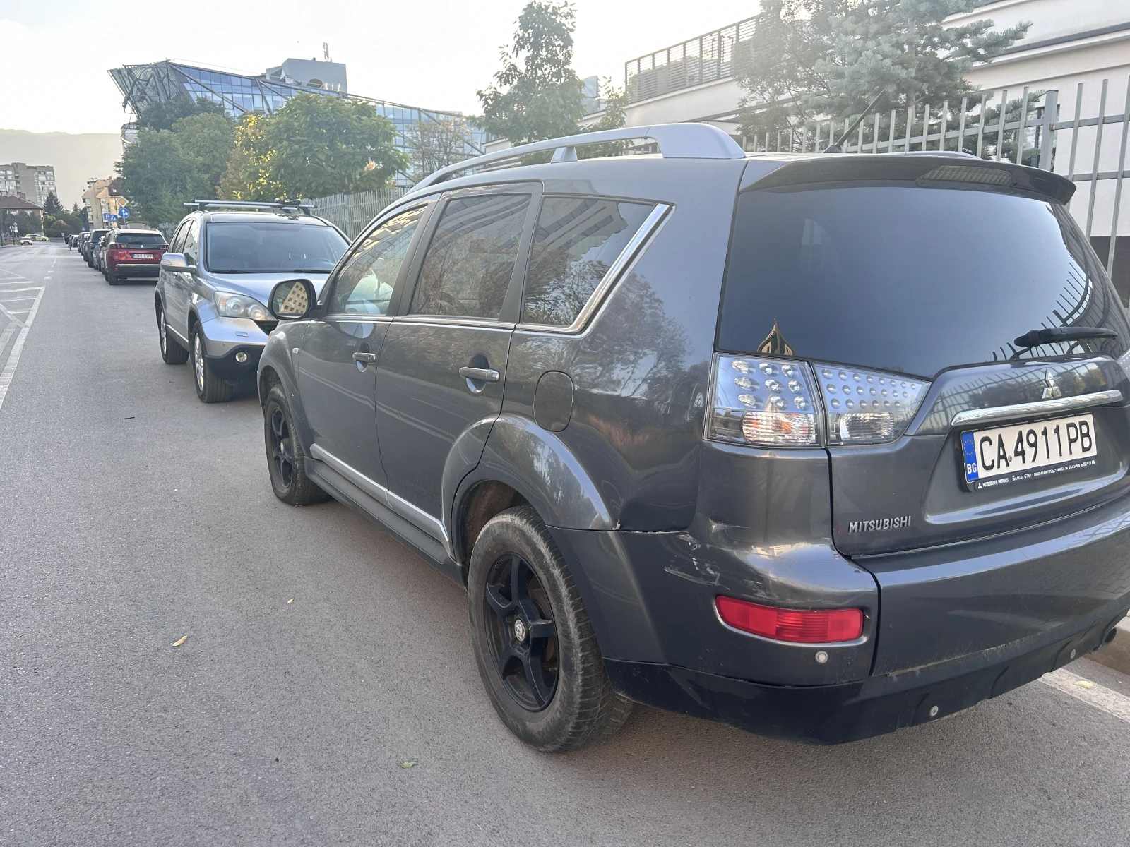 Mitsubishi Outlander, снимка 6 - Автомобили и джипове - 55625098