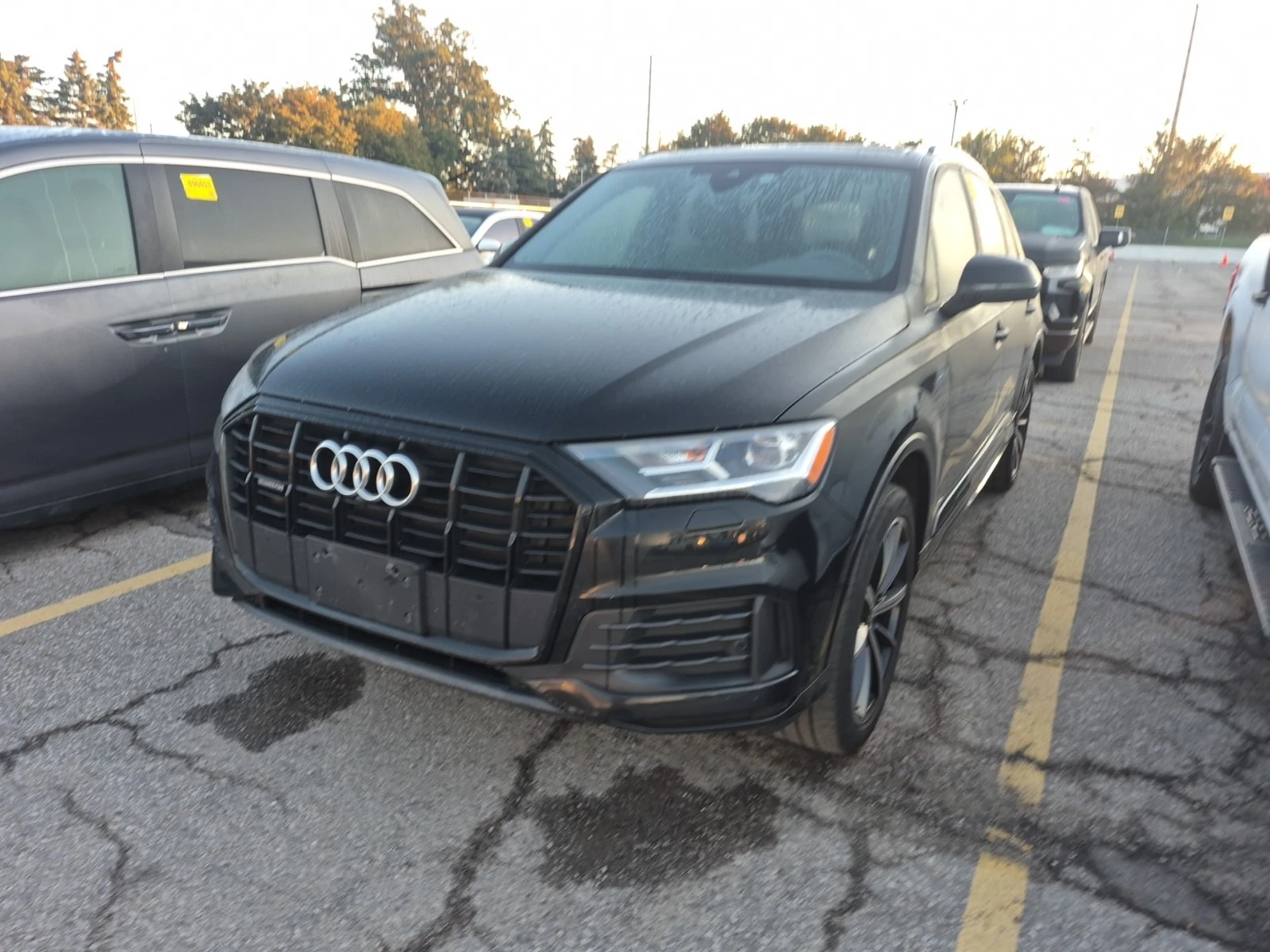 Audi Q7 * 45TFSI * CARFAX * Един собственик * От VW * 