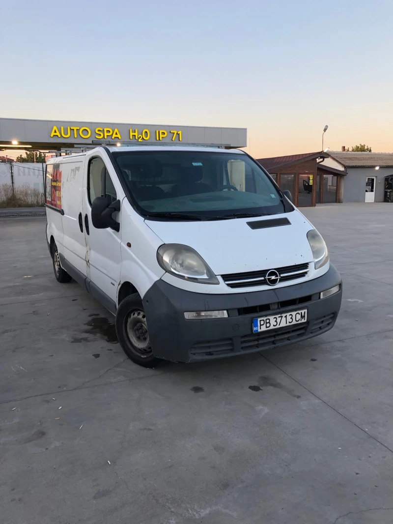 Opel Vivaro, снимка 1 - Бусове и автобуси - 47420644