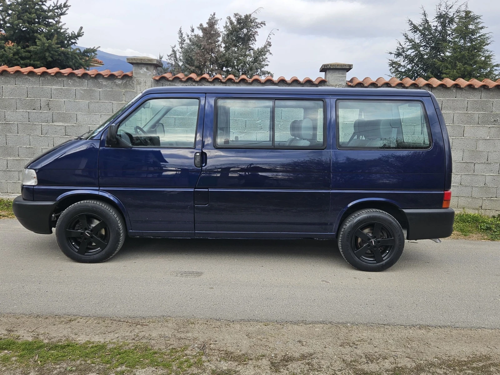 VW T4 Caravele 9 mes, снимка 5 - Бусове и автобуси - 53932614