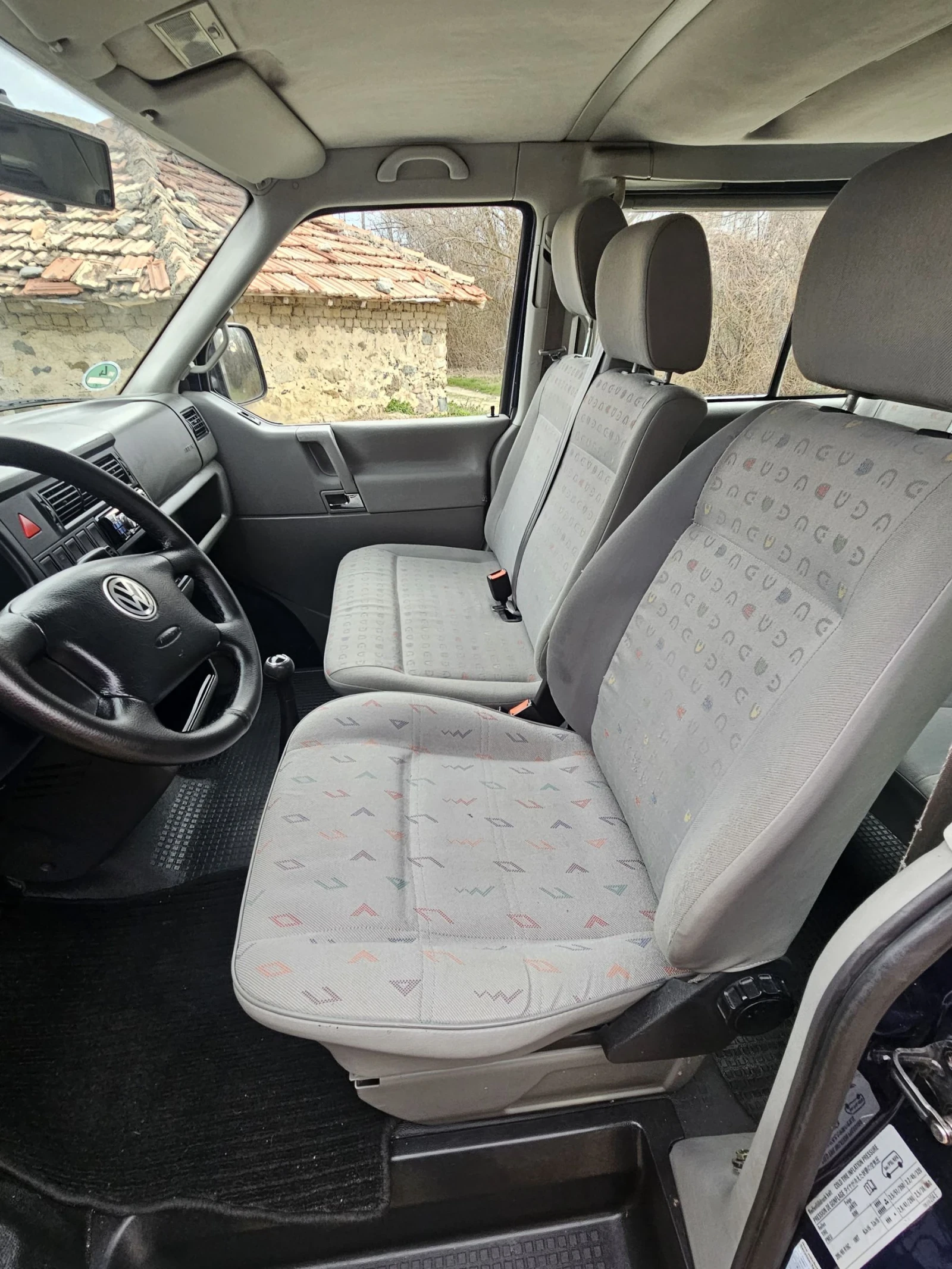 VW T4 Caravele 9 mes, снимка 13 - Бусове и автобуси - 53932614