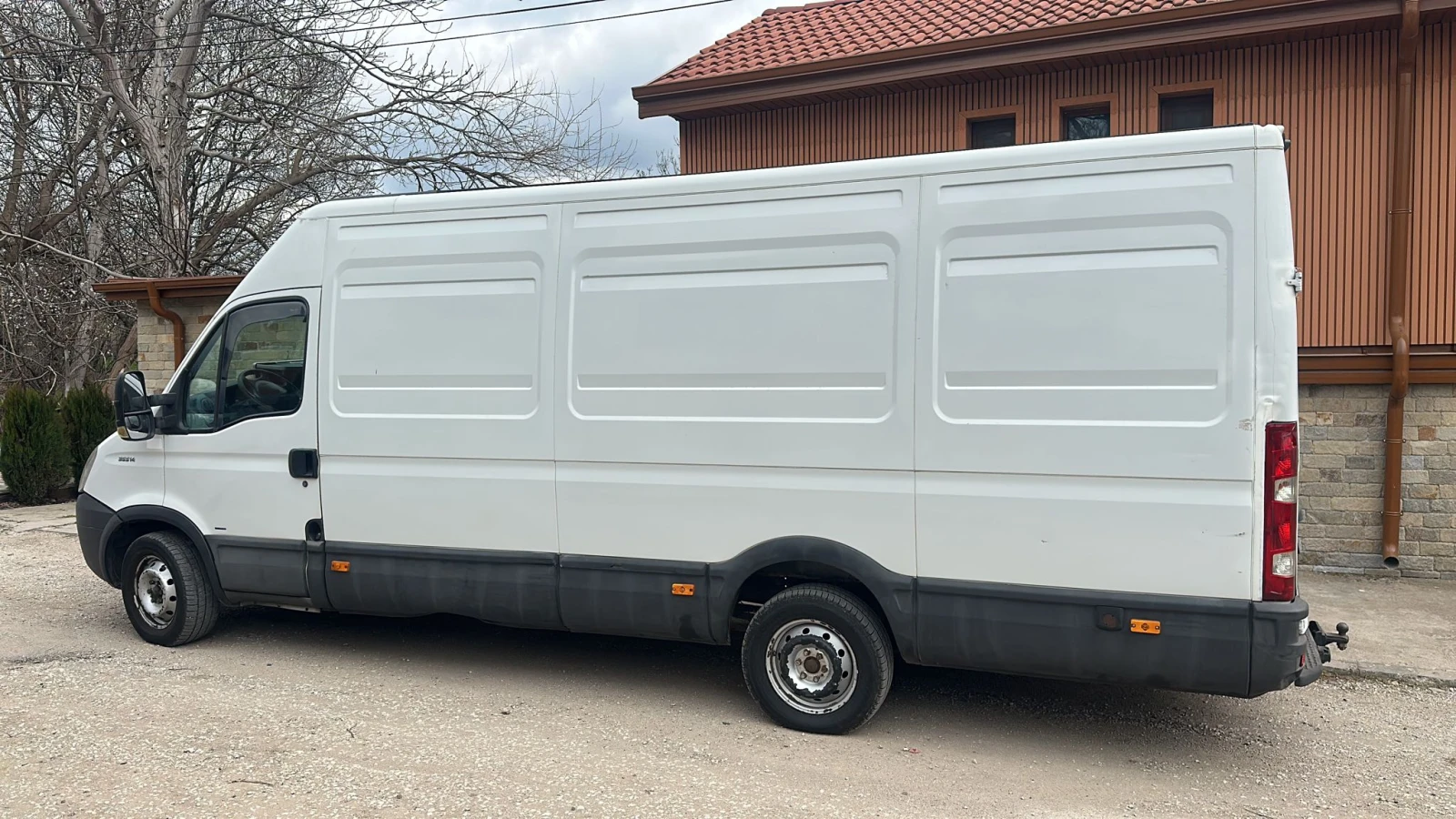 Iveco Daily 2.3, снимка 3 - Бусове и автобуси - 54038758