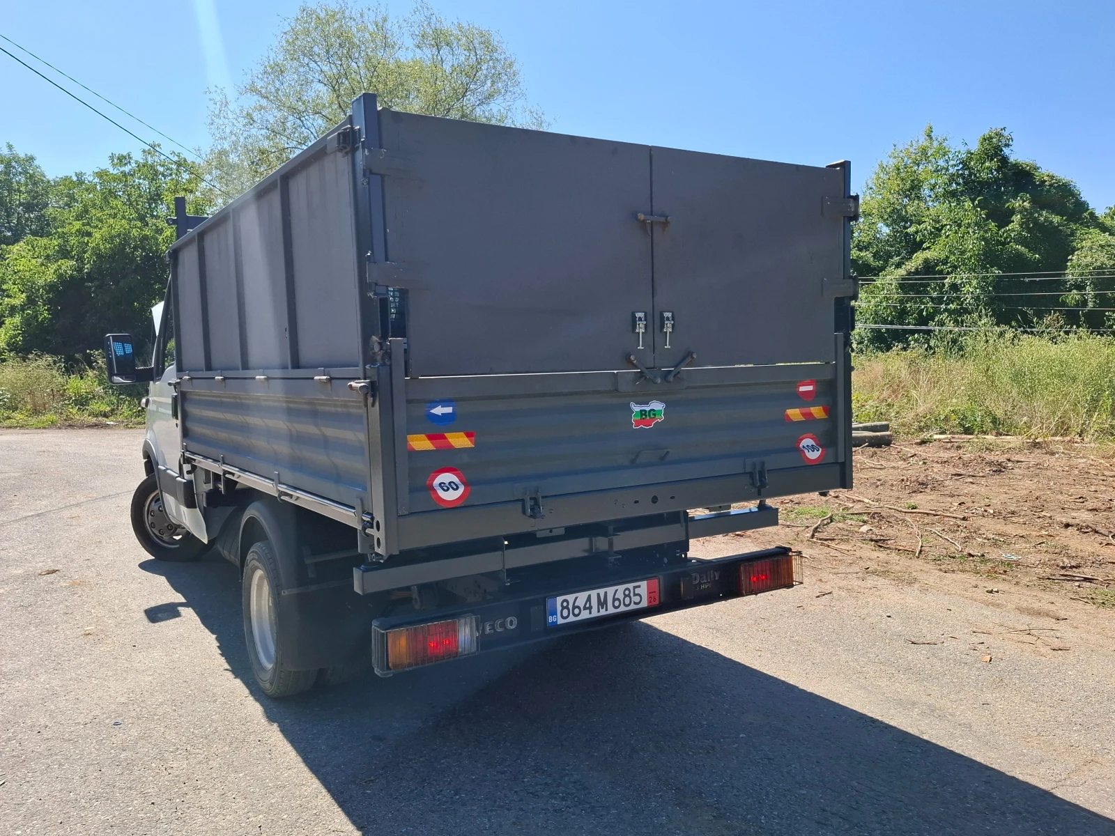 Iveco 3510 Самосвал 2.3 TDI, снимка 9 - Бусове и автобуси - 55479561