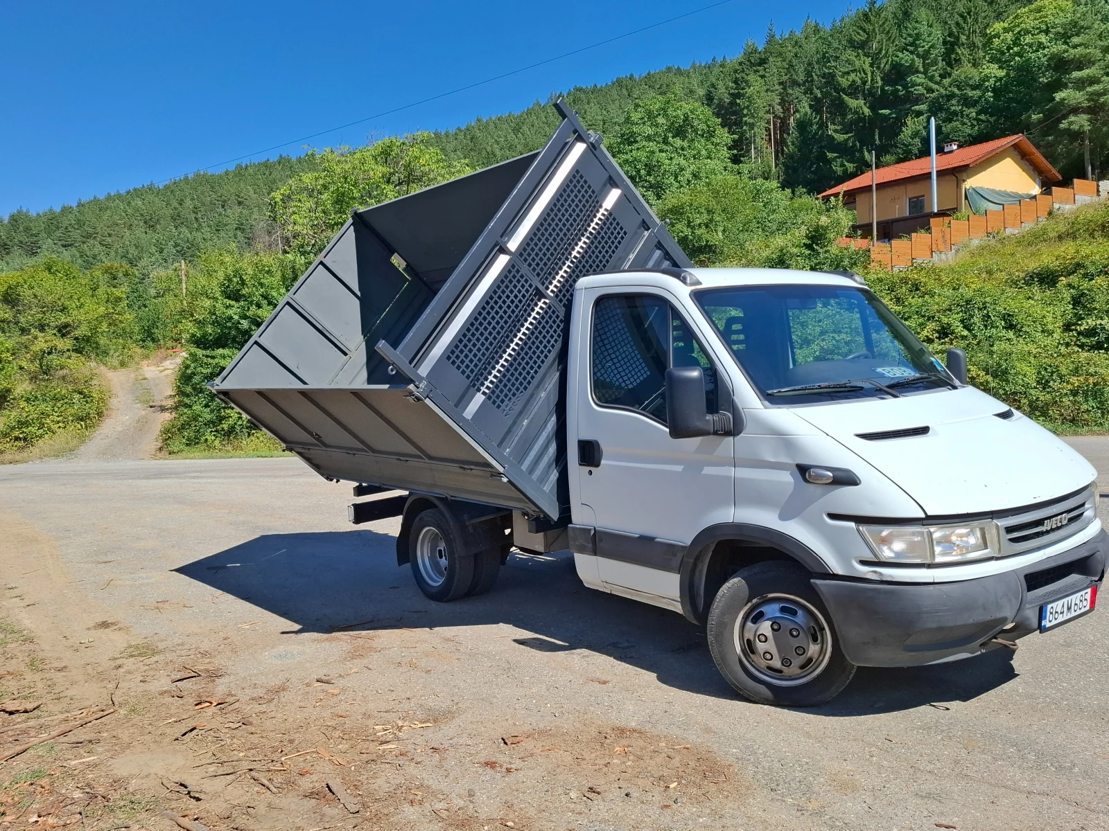Iveco 3510 Самосвал 2.3 TDI, снимка 14 - Бусове и автобуси - 55479561