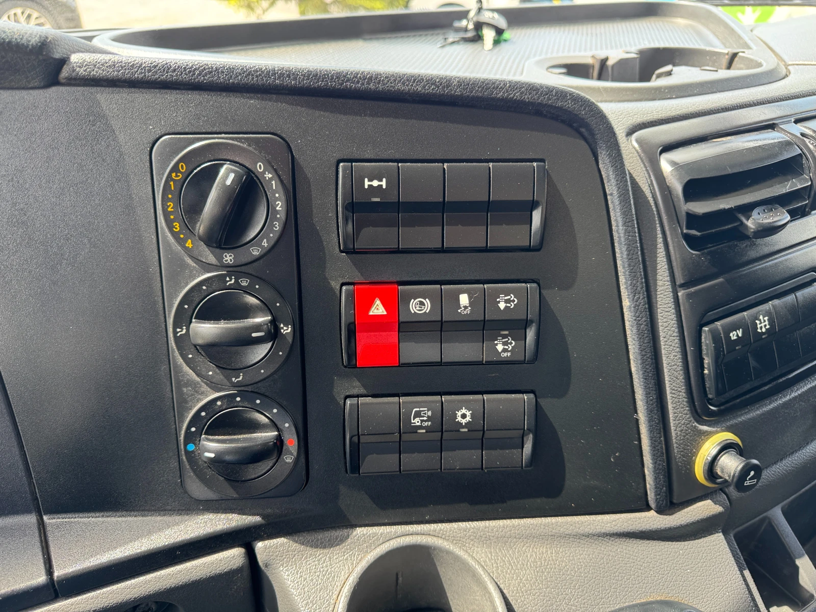 Mercedes-Benz Atego 818   6 | Mobile.bg   14