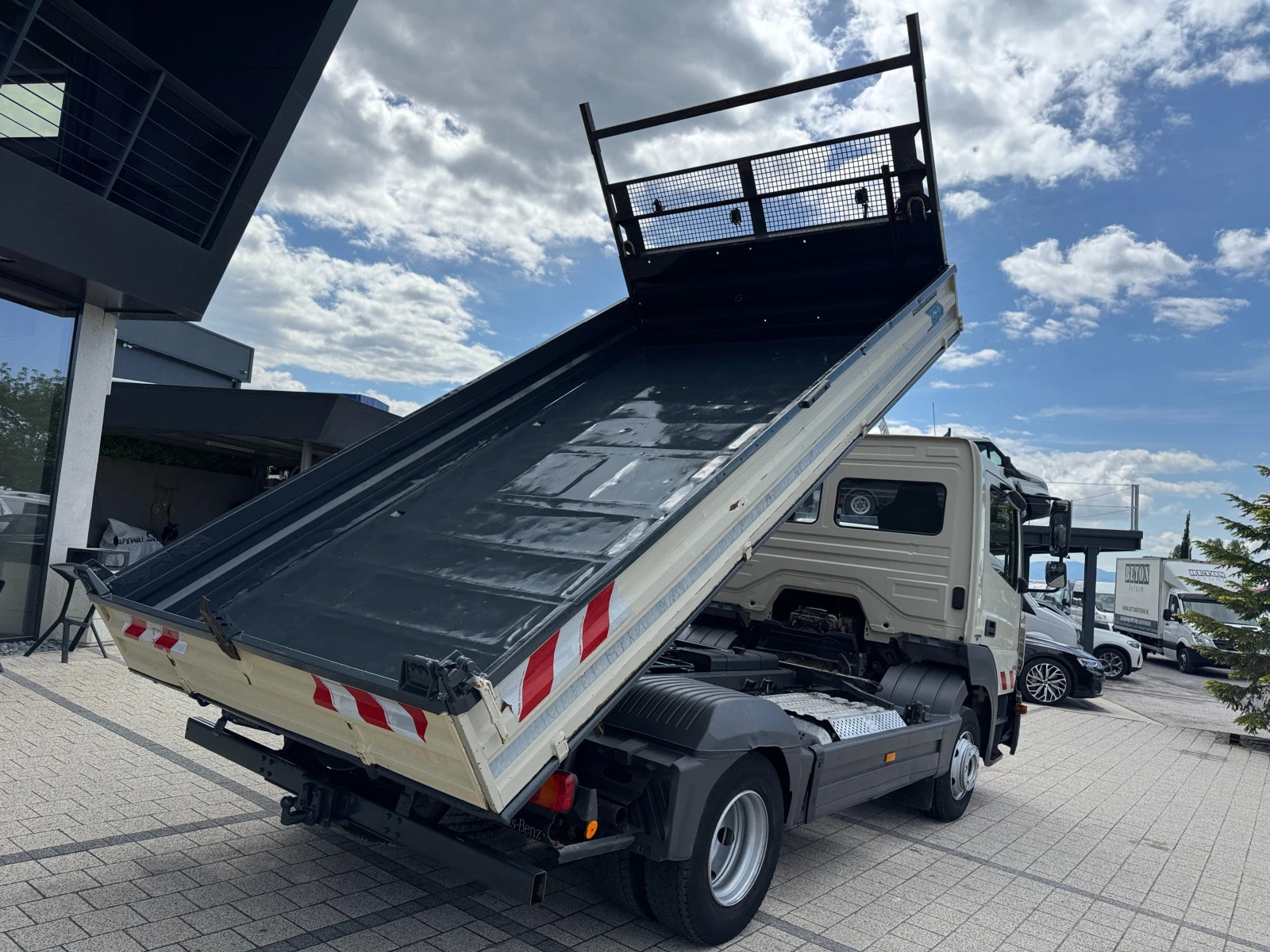Mercedes-Benz Atego 818 Самосвал Евро 6 - изображение 4