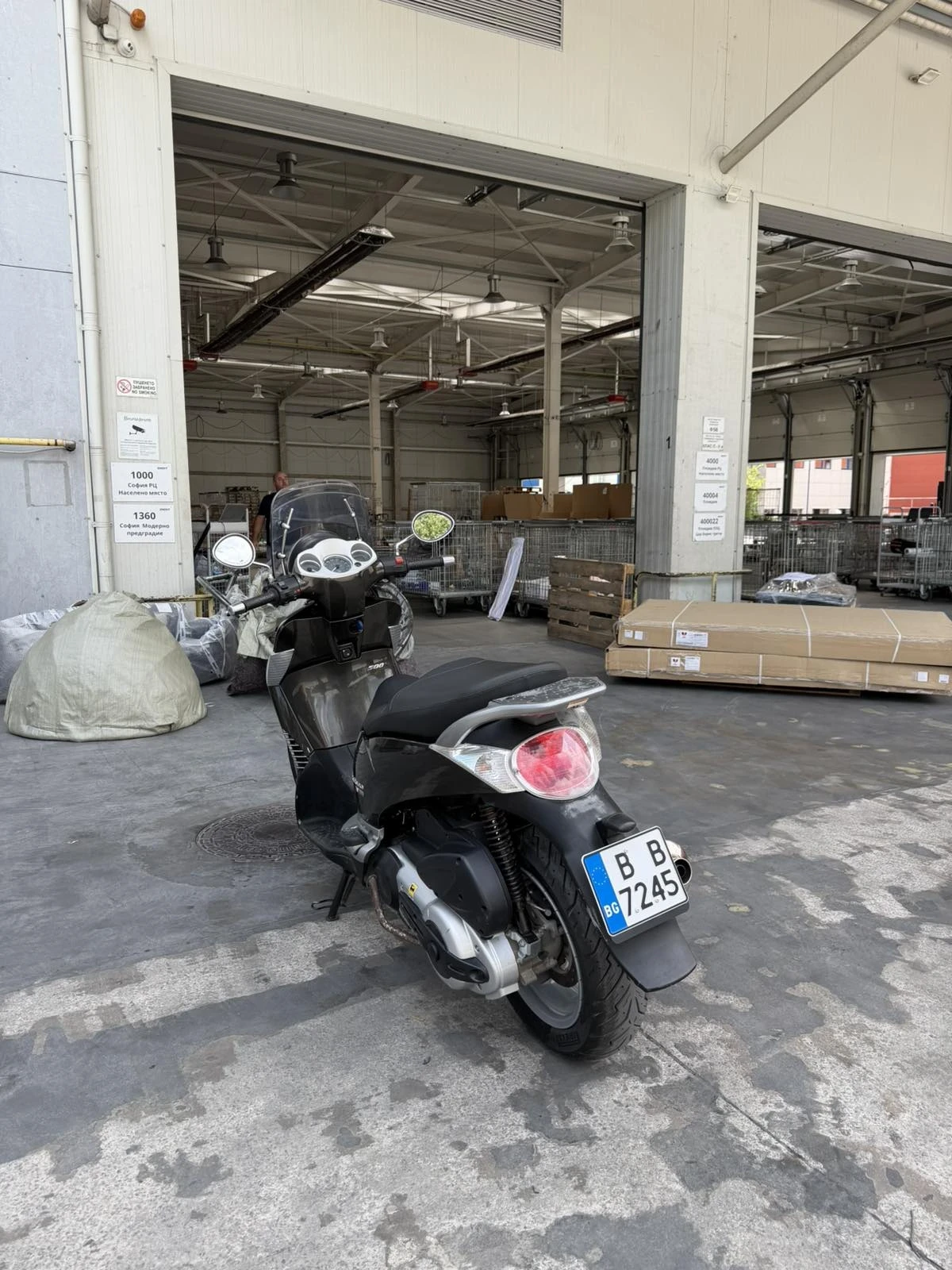 Aprilia Scarabeo 500 iE, снимка 4 - Мотоциклети и мототехника - 55769978