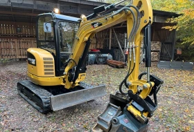 Багер JCB 302.7D, снимка 1