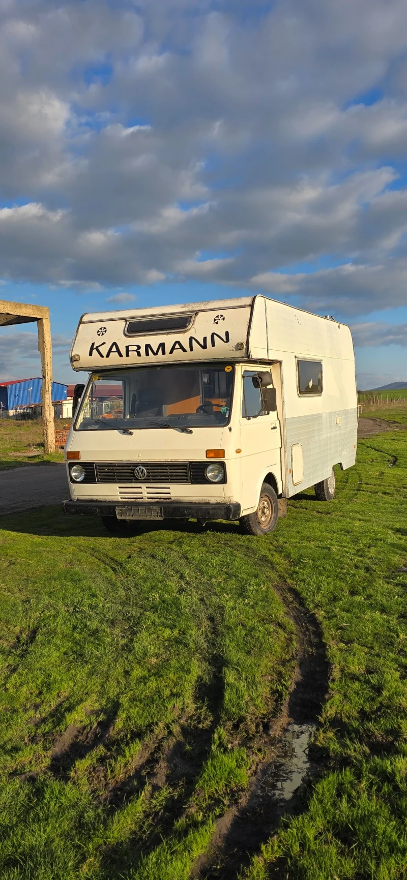 Кемпер VW ЛТ31, снимка 2 - Каравани и кемпери - 53276962