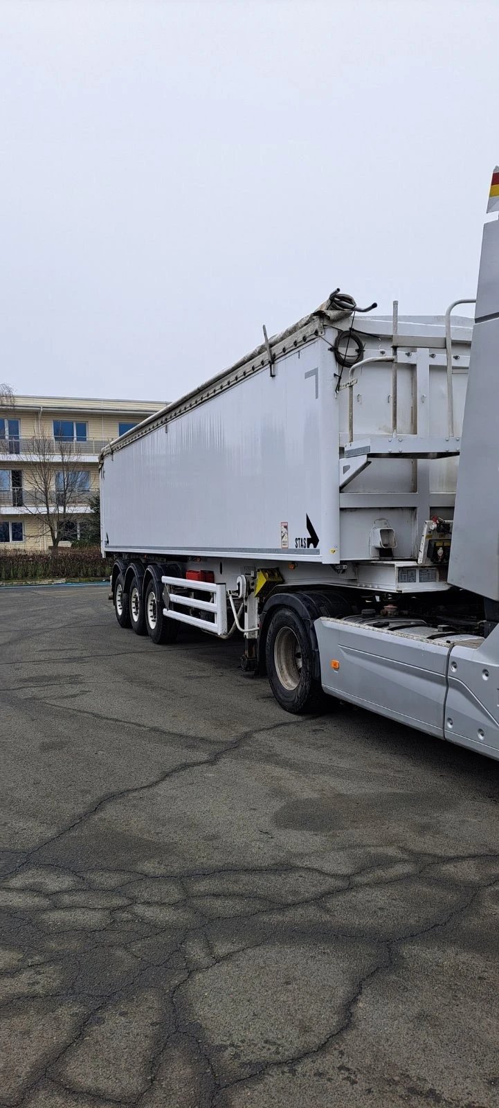 Полуремарке Stas С300ЦХ