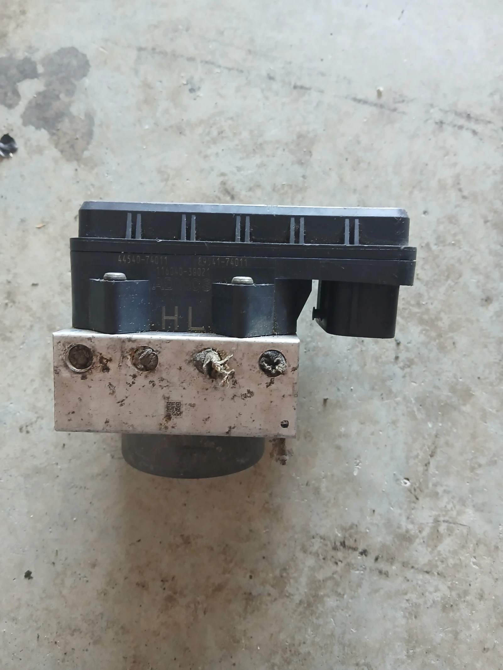 44540-74011 ABS Toyota IQ 89541-74011, снимка 2 - Части - 54942791