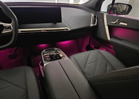BMW iX 40 xDrive M-Sport, снимка 11