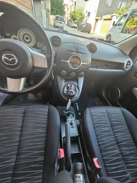 Mazda 2, снимка 8