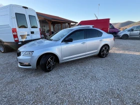 Skoda Octavia 2.0D Lim.StayPan, снимка 2