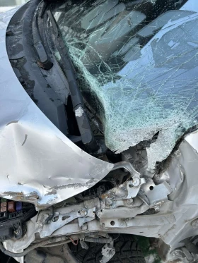 Toyota Yaris - 1250 € / 2444.79 лв. - 98069701 5