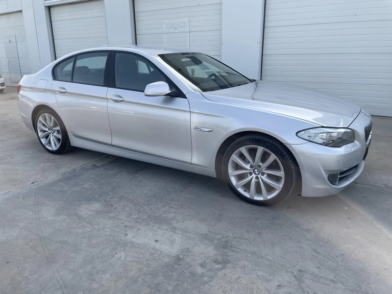 BMW 530 530d Navi, koja, UNIKAT, снимка 12 - Автомобили и джипове - 26570079