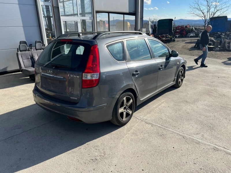 Hyundai I30, снимка 4 - Автомобили и джипове - 44418513