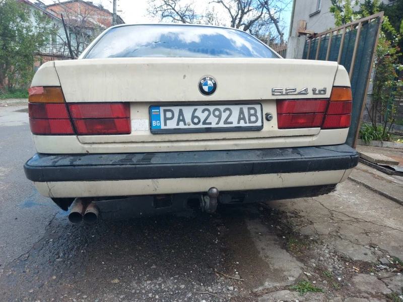 BMW 524, снимка 11 - Автомобили и джипове - 47425166