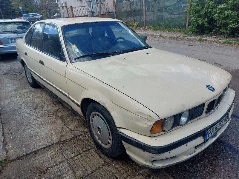 BMW 524, снимка 8 - Автомобили и джипове - 47425166