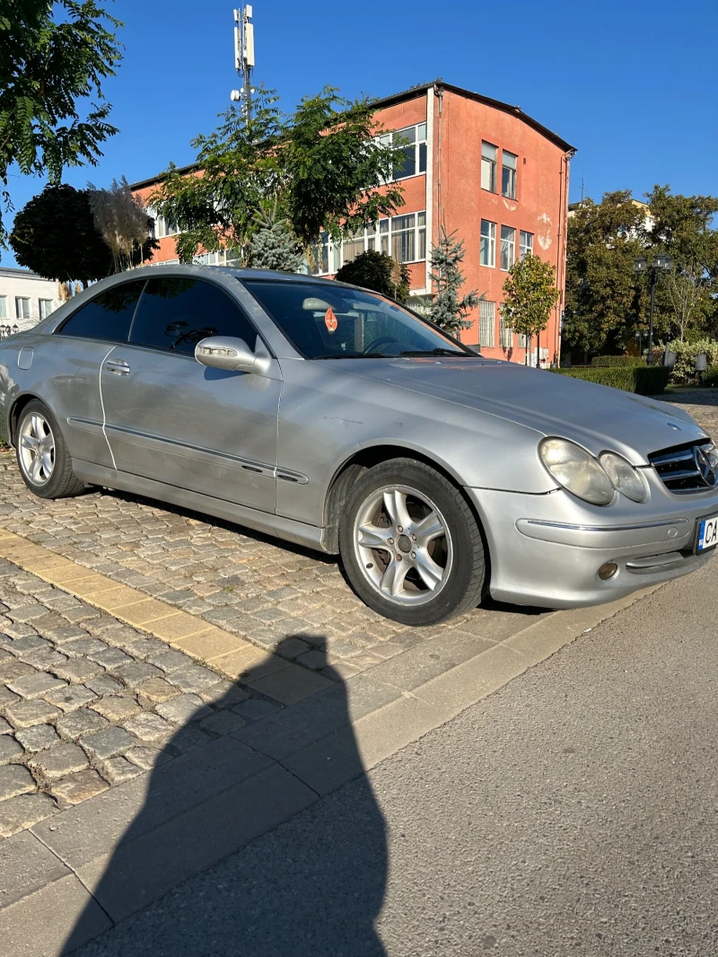 Mercedes-Benz CLK W209, снимка 2 - Автомобили и джипове - 47609373