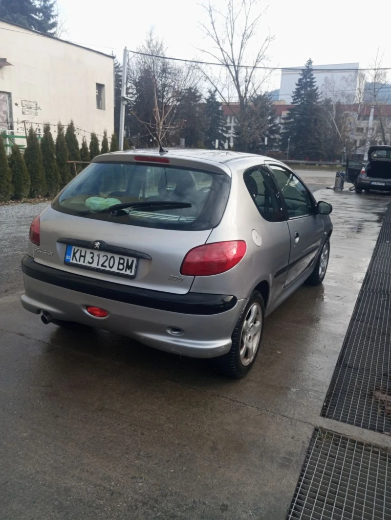 Peugeot 206, снимка 6 - Автомобили и джипове - 48428540