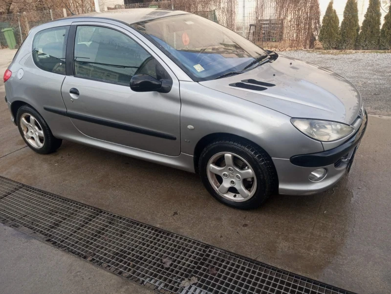 Peugeot 206, снимка 2 - Автомобили и джипове - 48428540