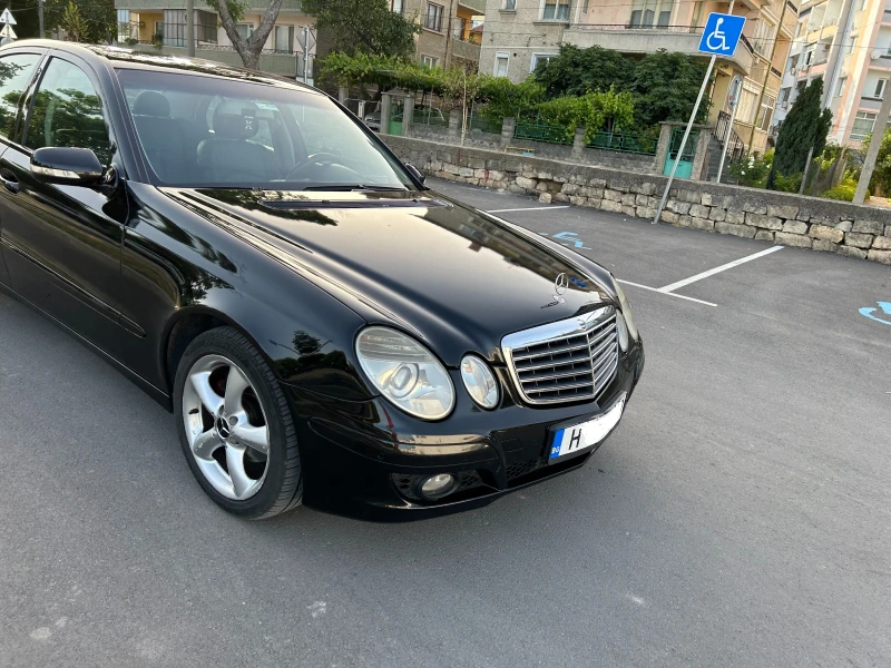 Mercedes-Benz E 220 CDI, снимка 1 - Автомобили и джипове - 49528996