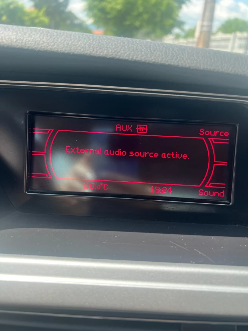 Audi A4, снимка 7 - Автомобили и джипове - 52973463