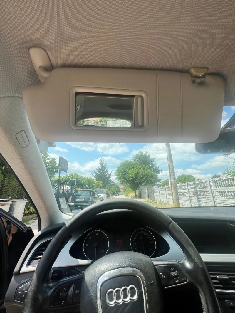 Audi A4, снимка 8 - Автомобили и джипове - 52973463