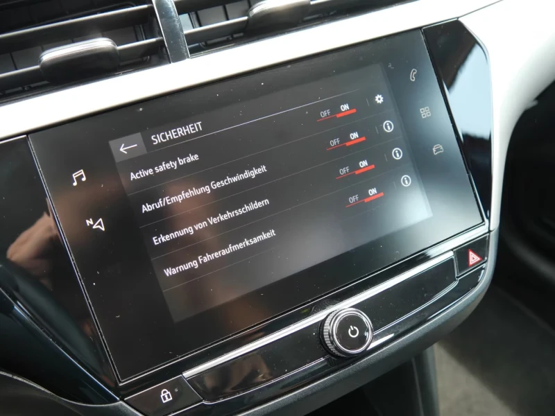 Opel Corsa eEdition/136HP/CAM/NAVI/LED/ACC/CPLAY/428g, снимка 11 - Автомобили и джипове - 51997422