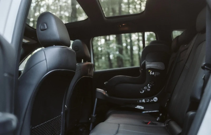 Mercedes-Benz EQB 350 4MATIC, снимка 5 - Автомобили и джипове - 52876718