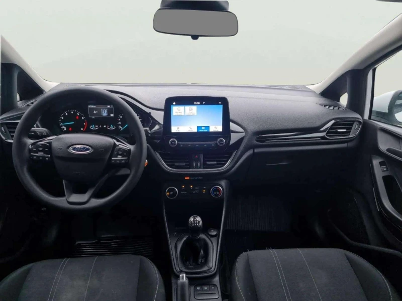 Ford Fiesta 1.1 L, снимка 10 - Автомобили и джипове - 53504836