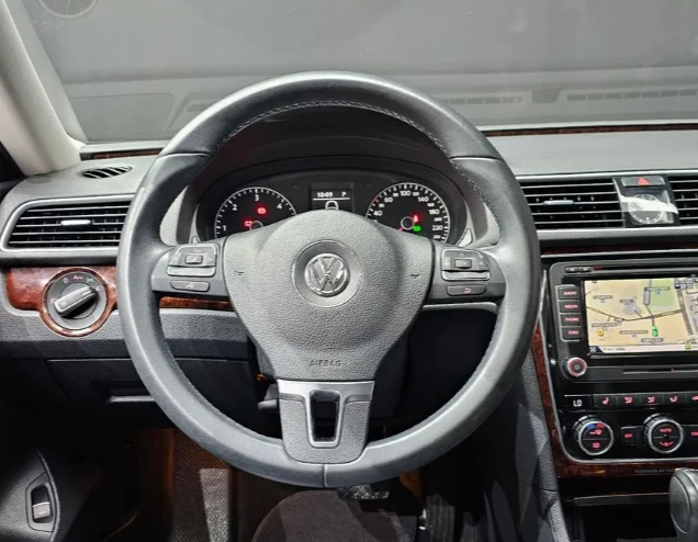 VW Passat 2.0 TDI | Mobile.bg   11