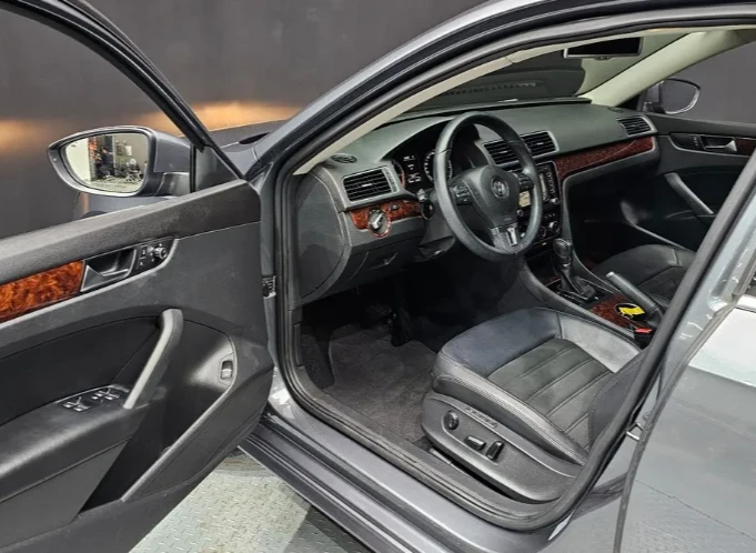 VW Passat 2.0 TDI - изображение 9